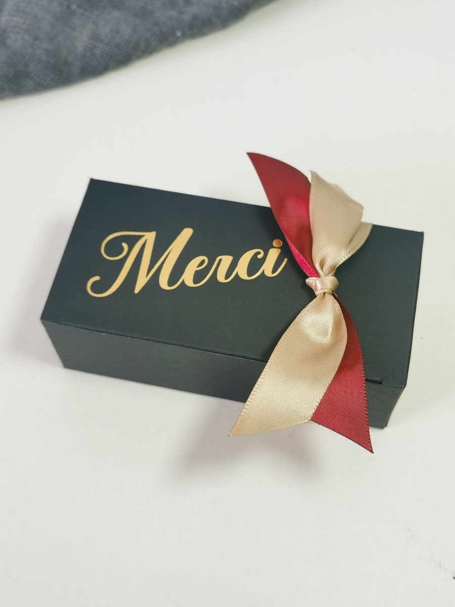 MERCI 활 리본이 달린 작은 선물 상자, 종이 사탕 - Wedding Supply Business 리뷰 및 가격
